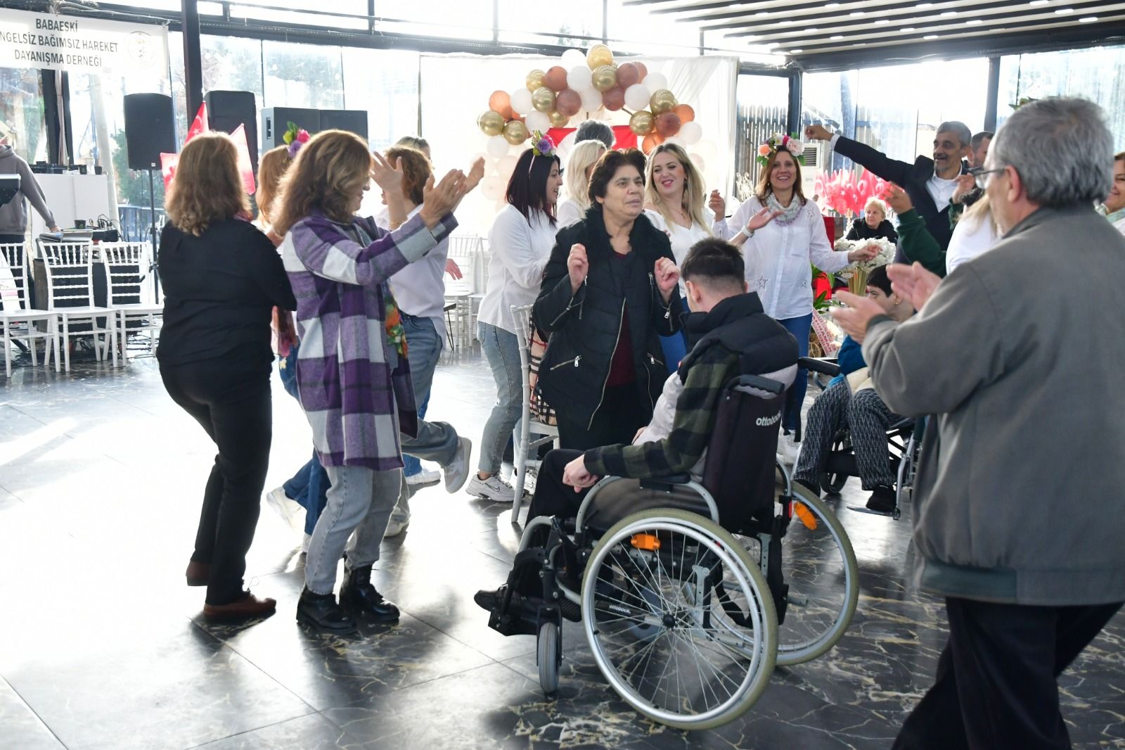 40Aff358 A4B9 471E 855E 560Ff787A67B