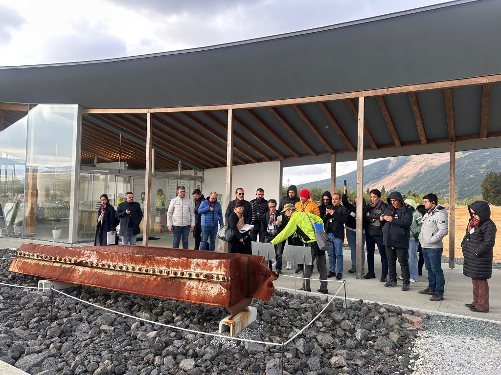 5 04122025111200 6 1024 768