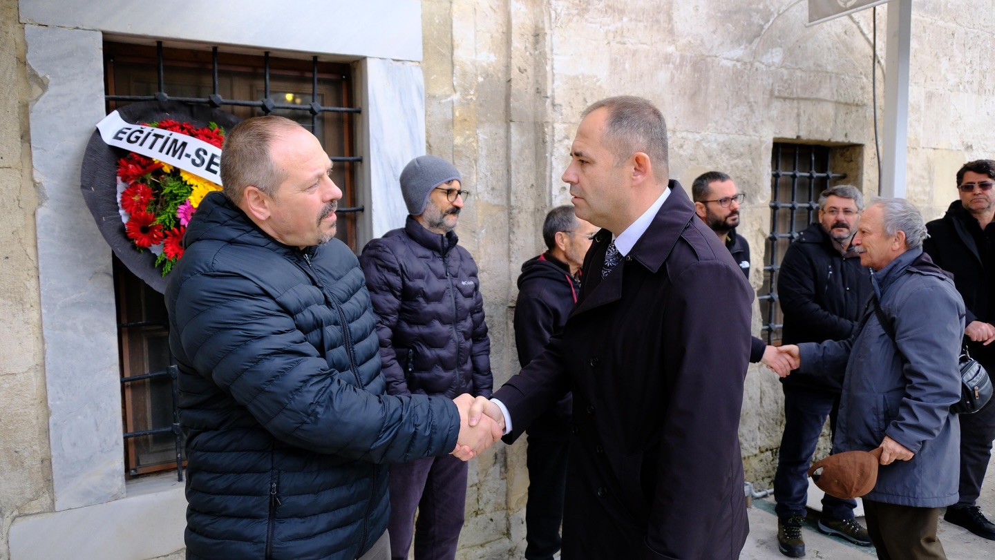 565341465 18543619417020172 7211661220200680050 N