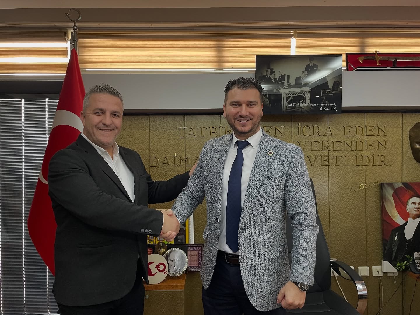 586701506 17936978337109197 4489532617254358503 N