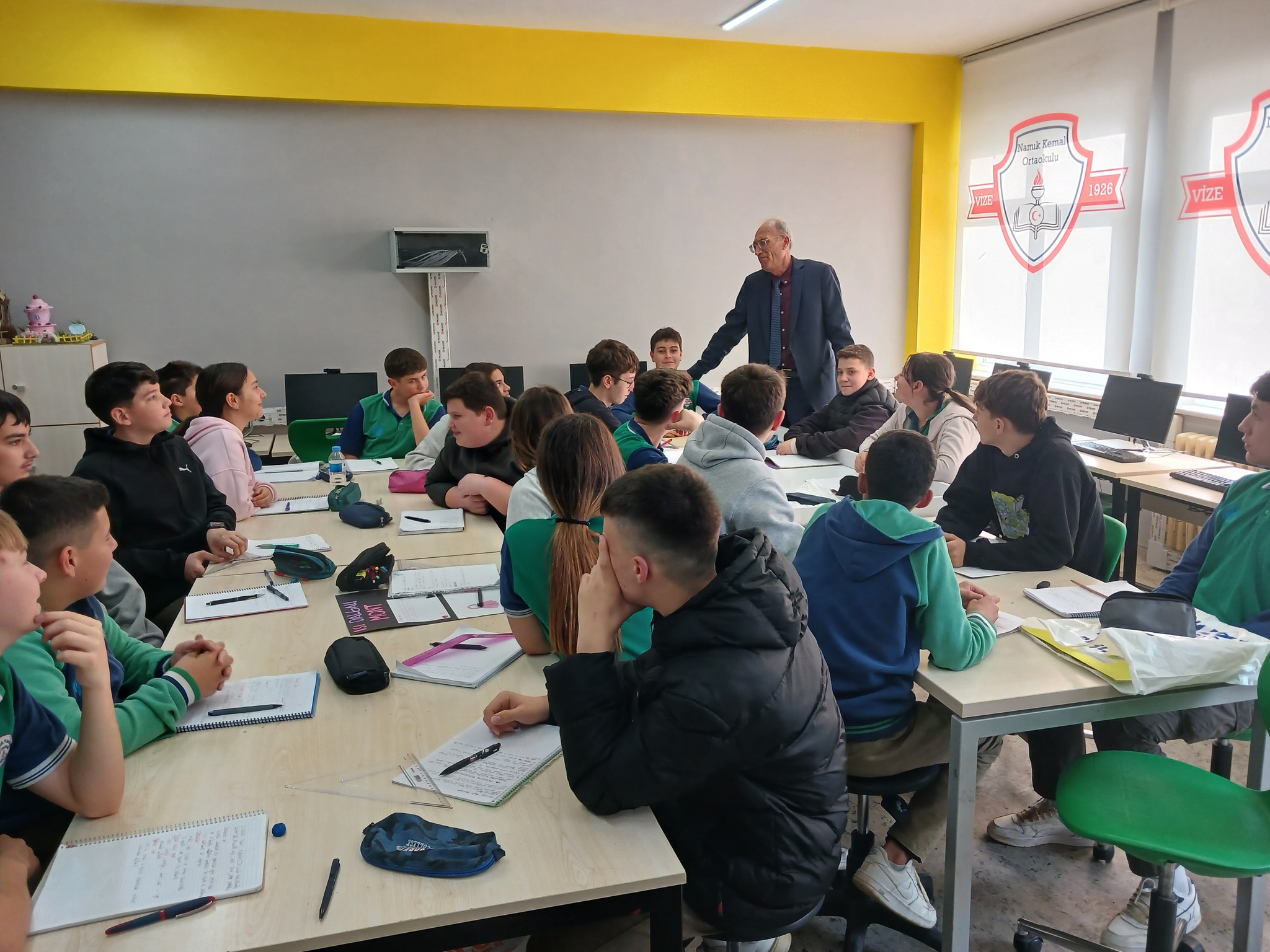 592346699 1445493440909453 8033562783138750812 N