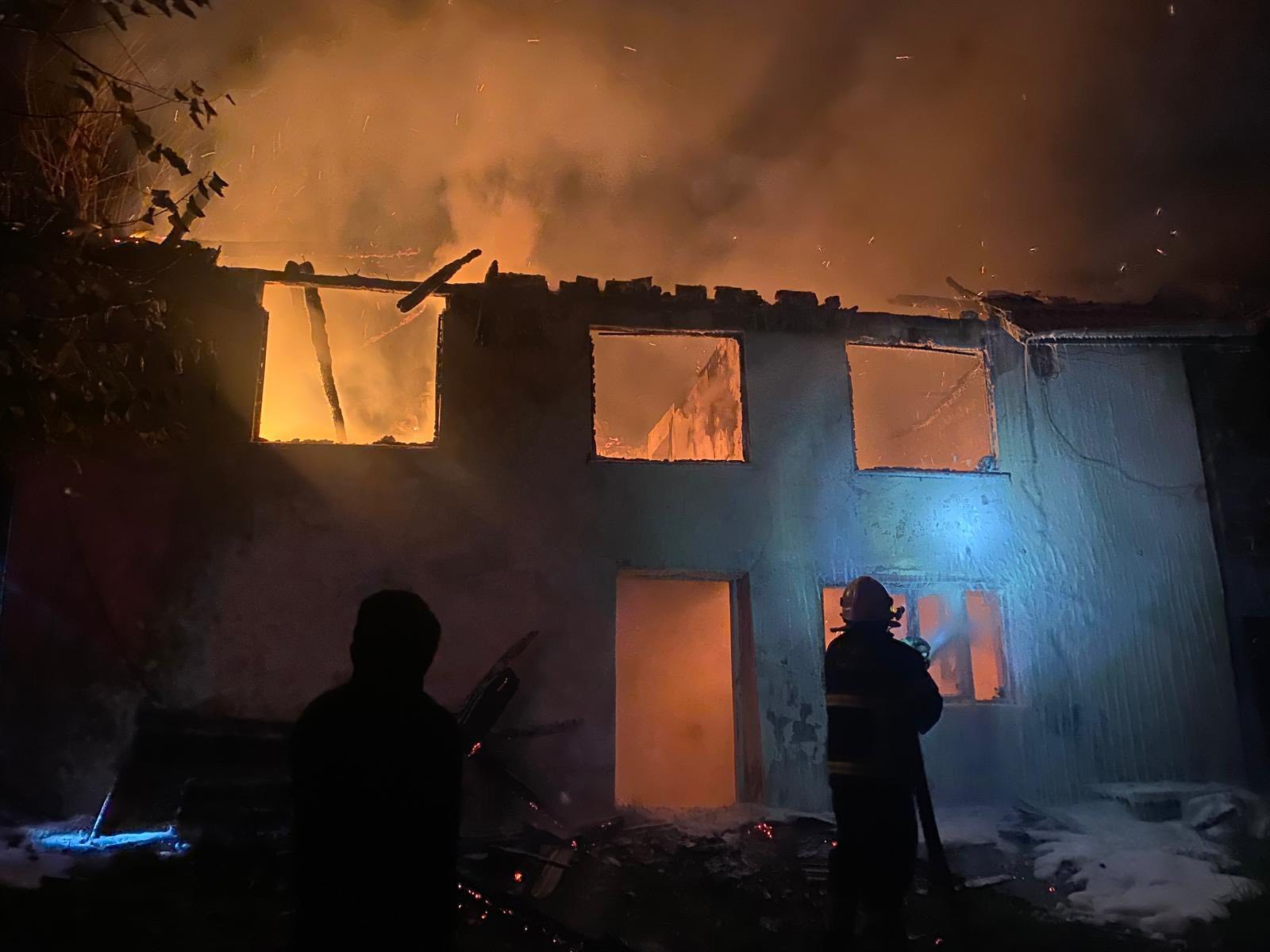 596561554 122228230040274107 5130839478646213863 N