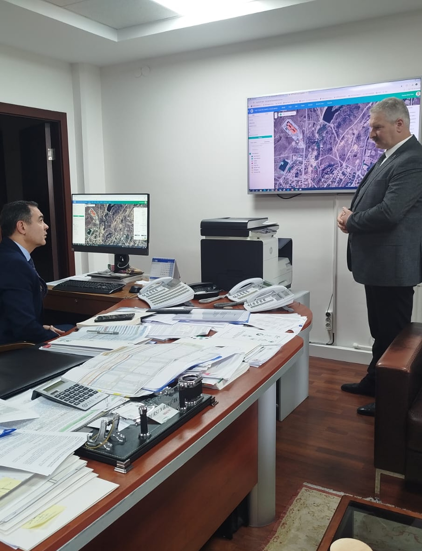 597937242 18508845613069775 244017455832239659 N