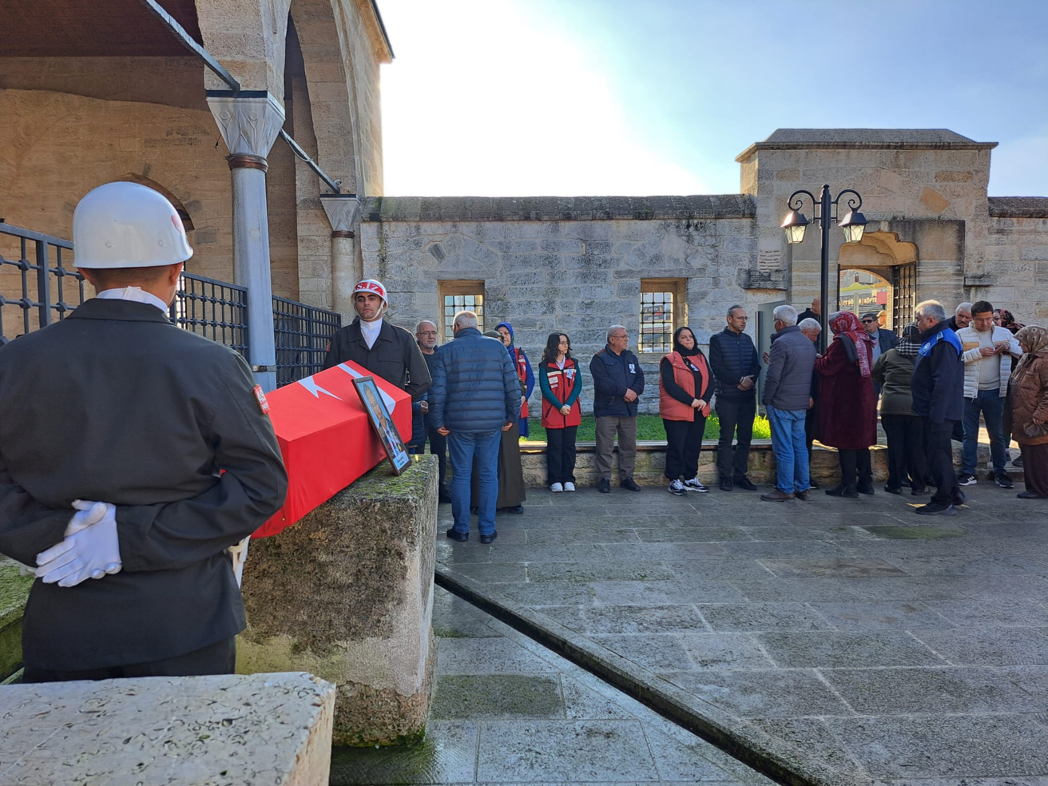 598990467 1420104536785841 2026904752007032332 N