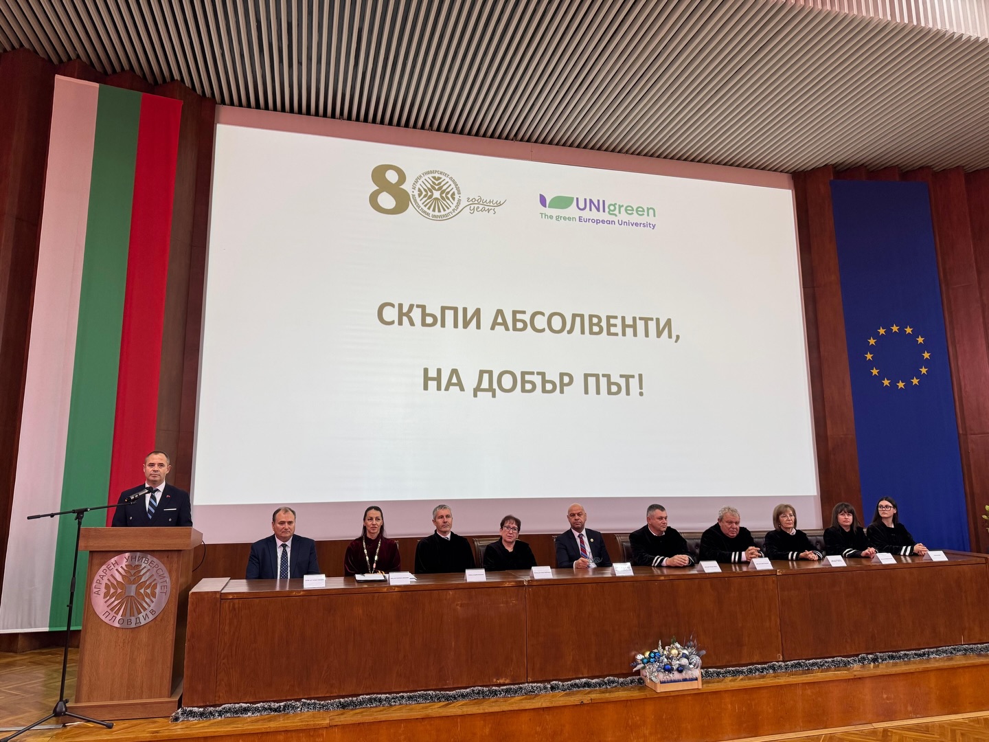 599197594 18544204318020172 7749737278564262275 N