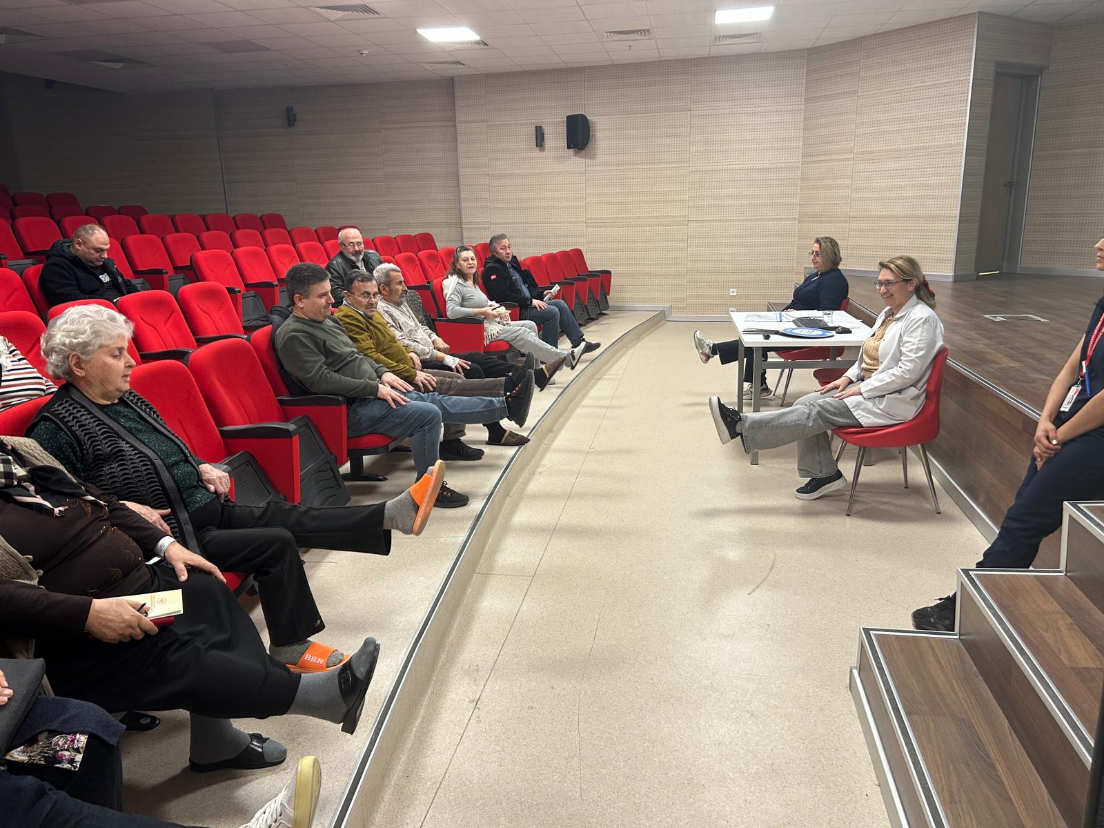 605861356 17971930382990179 7805812045427569456 N