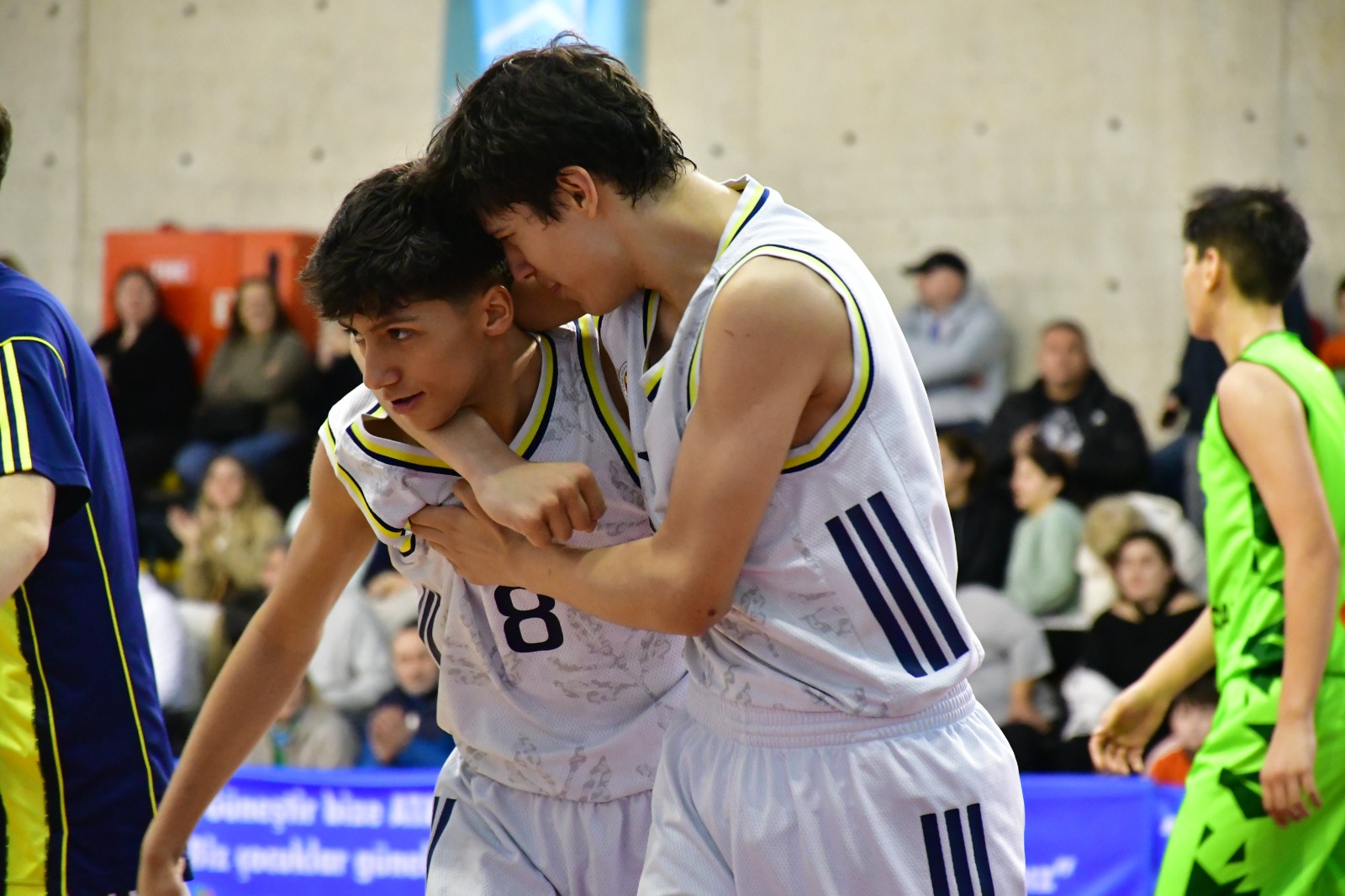 94C6E7C5 Fc9D 4Dad 870F 7Ebe4B2Bb659