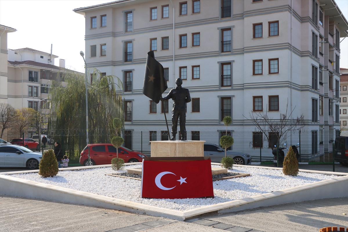 A A 20251203 39882070 39882059 K I R K L A R E L I N D E S E H I T U Z M A N C A V U S A N I L Y A L A P I N A D I N I T A S I Y A N P A R K A C I L D I