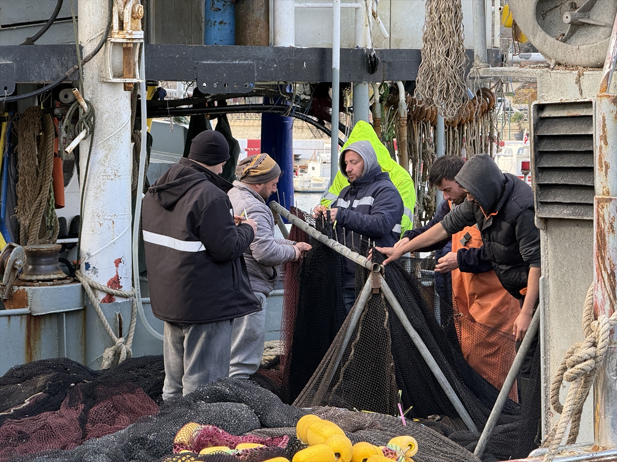 A A 20251226 40083142 40083139 T E K I R D A G L I B A L I K C I L A R P O Y R A Z I N D I N M E S I N I B E K L I Y O R