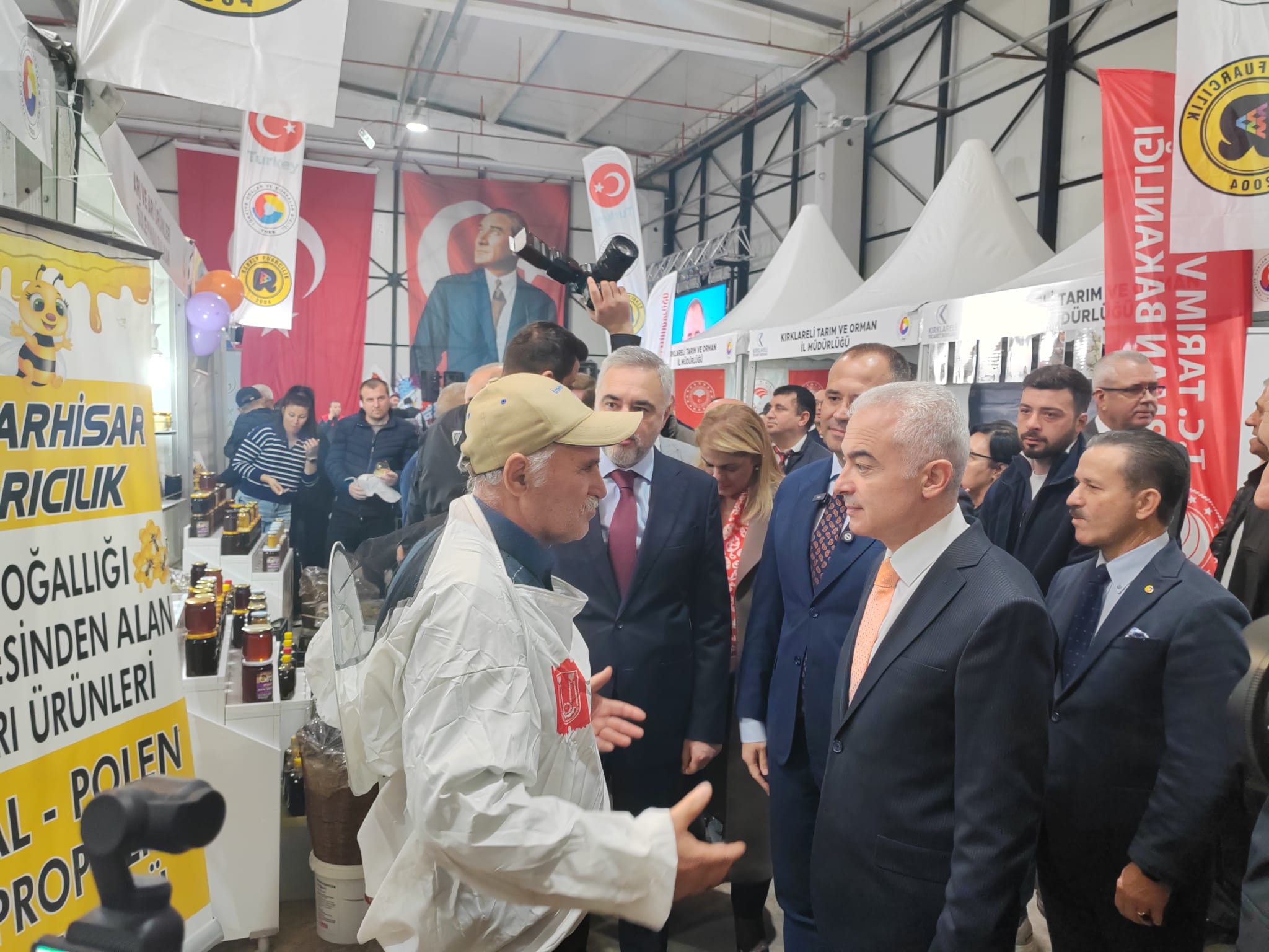 B1C1D924 27E5 4D99 B92A A274F9534F11