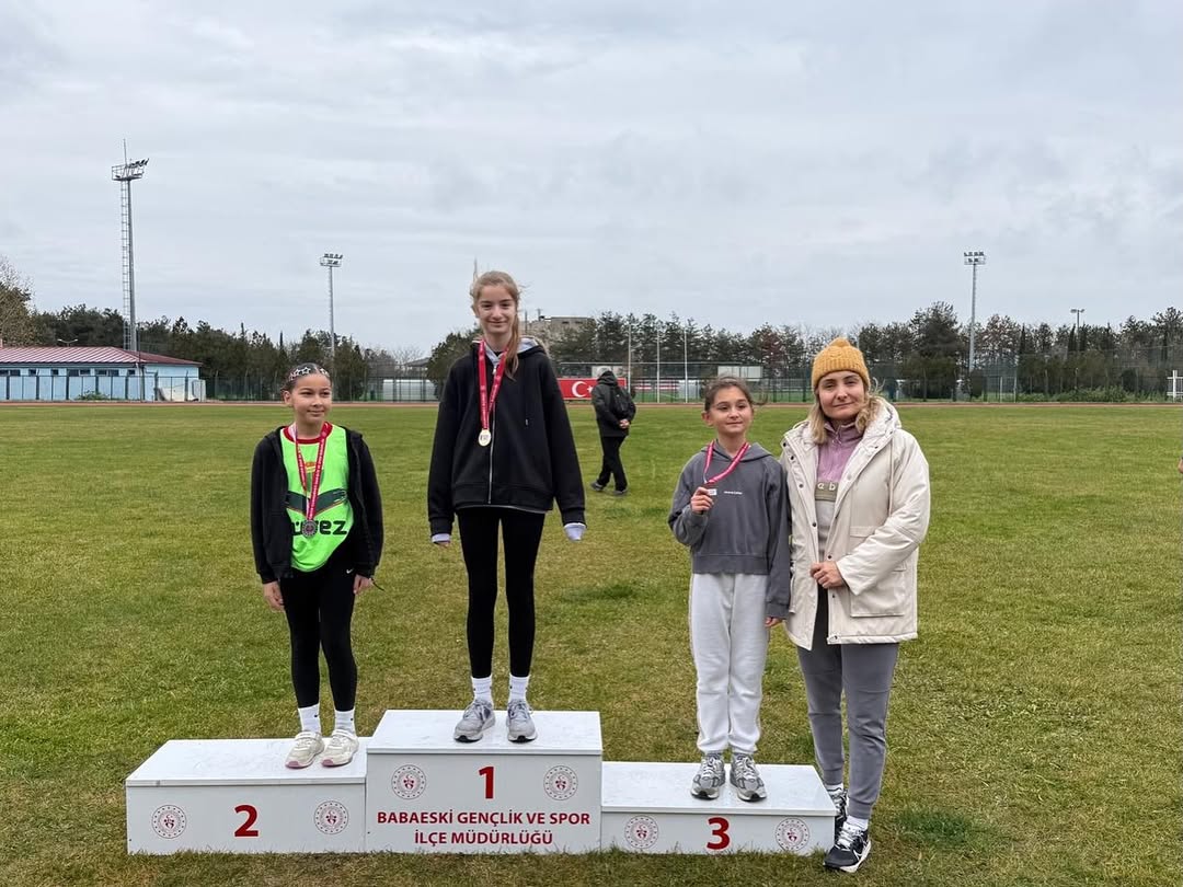 Babaeski 100. Yıl Stadyumumuzda Gerçekleştirilen Atatürk Koşusu’nu, Belediye Meclis Üyemiz Sayın (1)