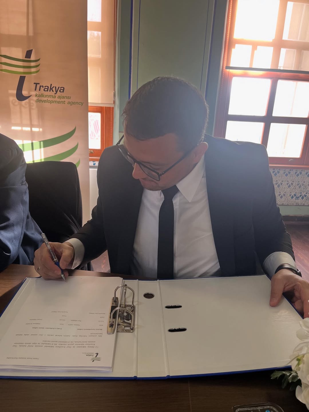 Bugün, Kalkınma Ajansına Sunduğumuz Yapay Zekâ Projemizin Imza Töreni Kapsamında Kırklareli Kalk (2)