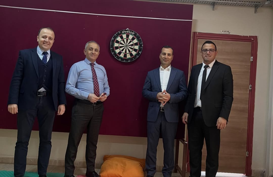 Dart Turnuvasında Bugün İlçe Nüfus Müdürlüğü Ile İlçe Millî Eğitim Müdürlüğü Takımları Karşı Kar (3)