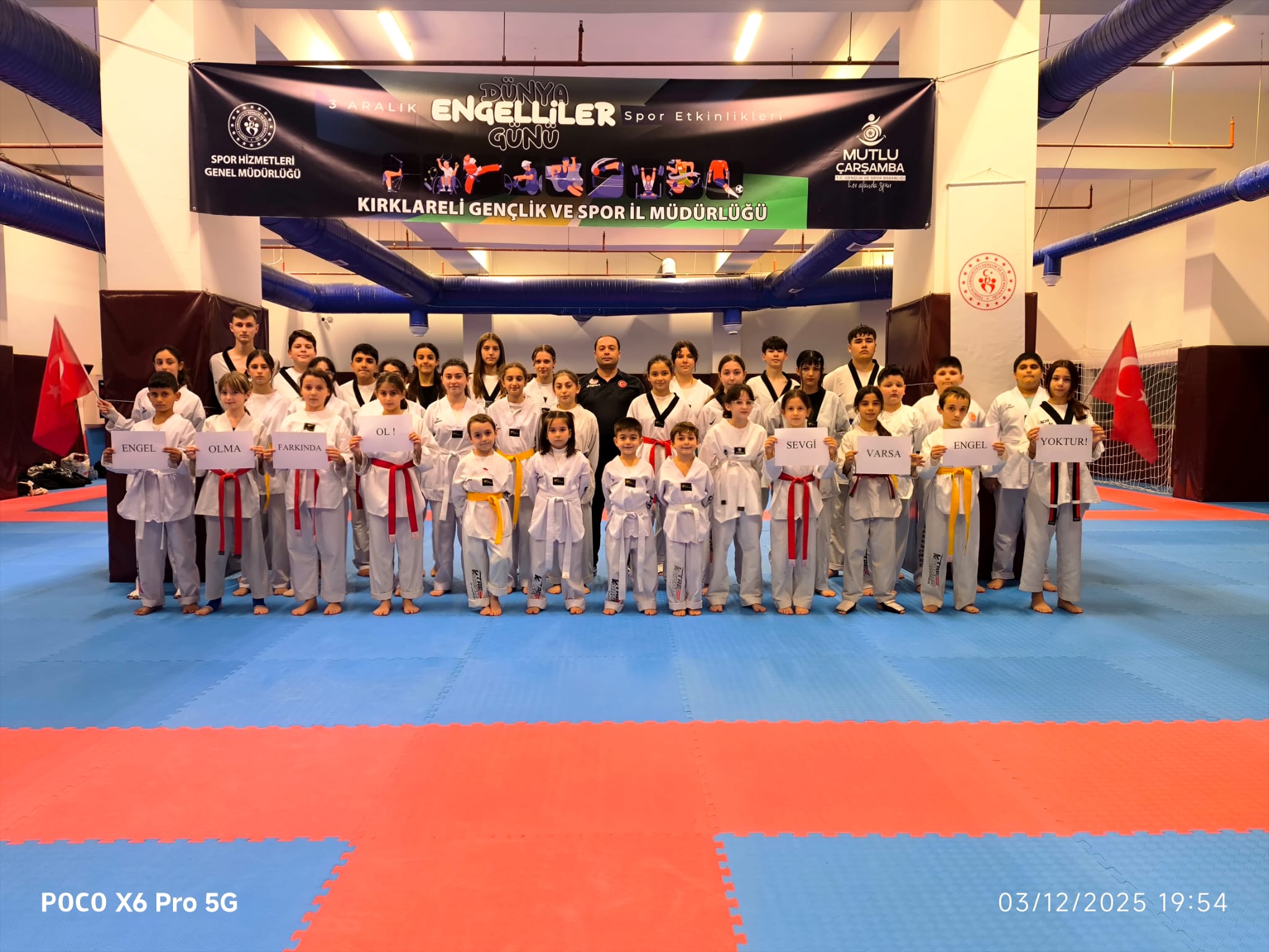 E8D18Ef7 07C4 49A8 Ba73 B919665730Ba