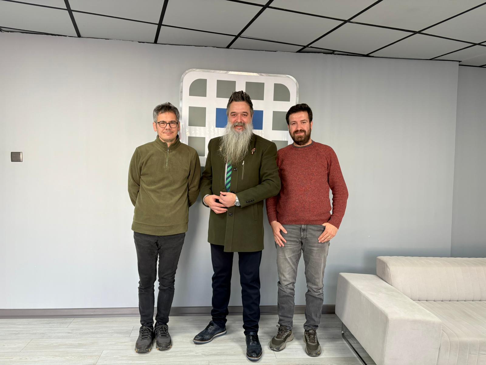 Ea323Cc3 E561 41Cd A776 59Fbf8Ca213F