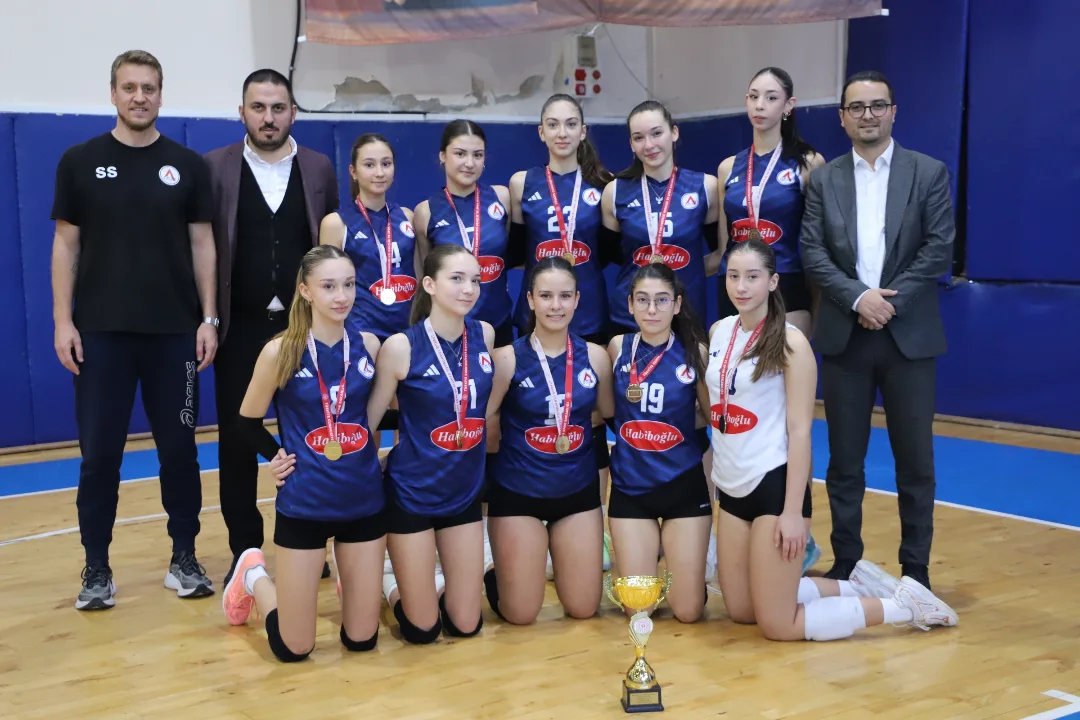 📣 Gsb Okul Sporları Voleybol Genç Kızlar İl Finali Tamamlandı!Kırklareli Anadolu Lisesi Ile Lü (1)