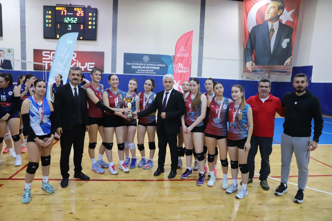 📣 Gsb Okul Sporları Voleybol Genç Kızlar İl Finali Tamamlandı!Kırklareli Anadolu Lisesi Ile Lü (3)