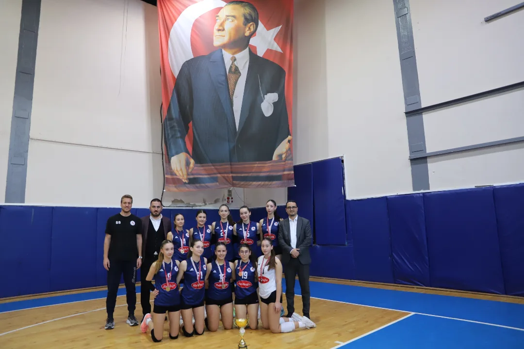 📣 Gsb Okul Sporları Voleybol Genç Kızlar İl Finali Tamamlandı!Kırklareli Anadolu Lisesi Ile Lü (5)