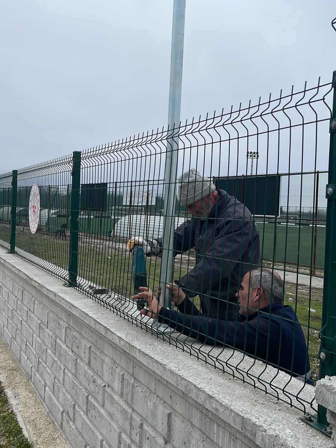 Pehlivanköy Spor Tesislerimiz Daha Aydınlık Pehlivanköy Gençlik Ve Spor İlçe Müdürlüğü Olarak, İ (2)