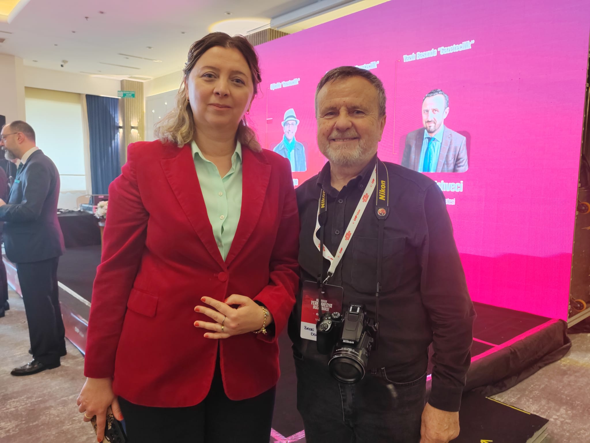 06E0A5Be Ad80 4E00 8F5A E8339A07Fa64