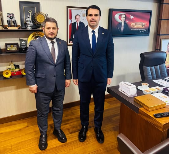 615818316 2253942968469126 2795610094537485238 N