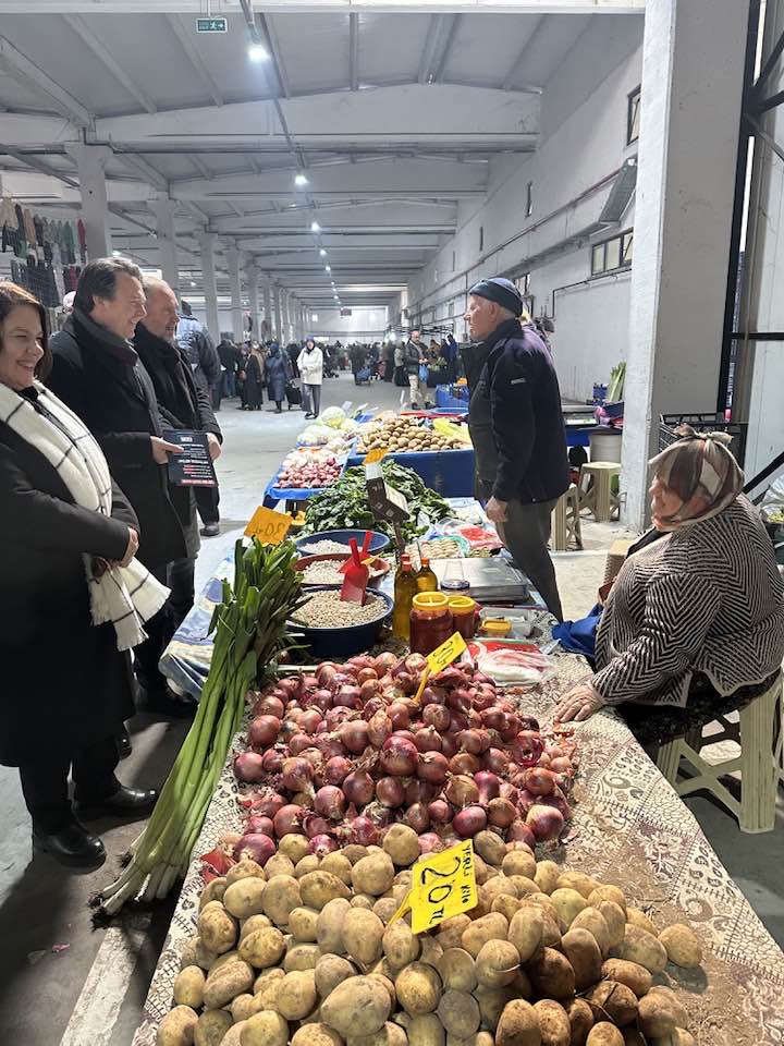 616014700 4342232449388542 2451509755993766337 N