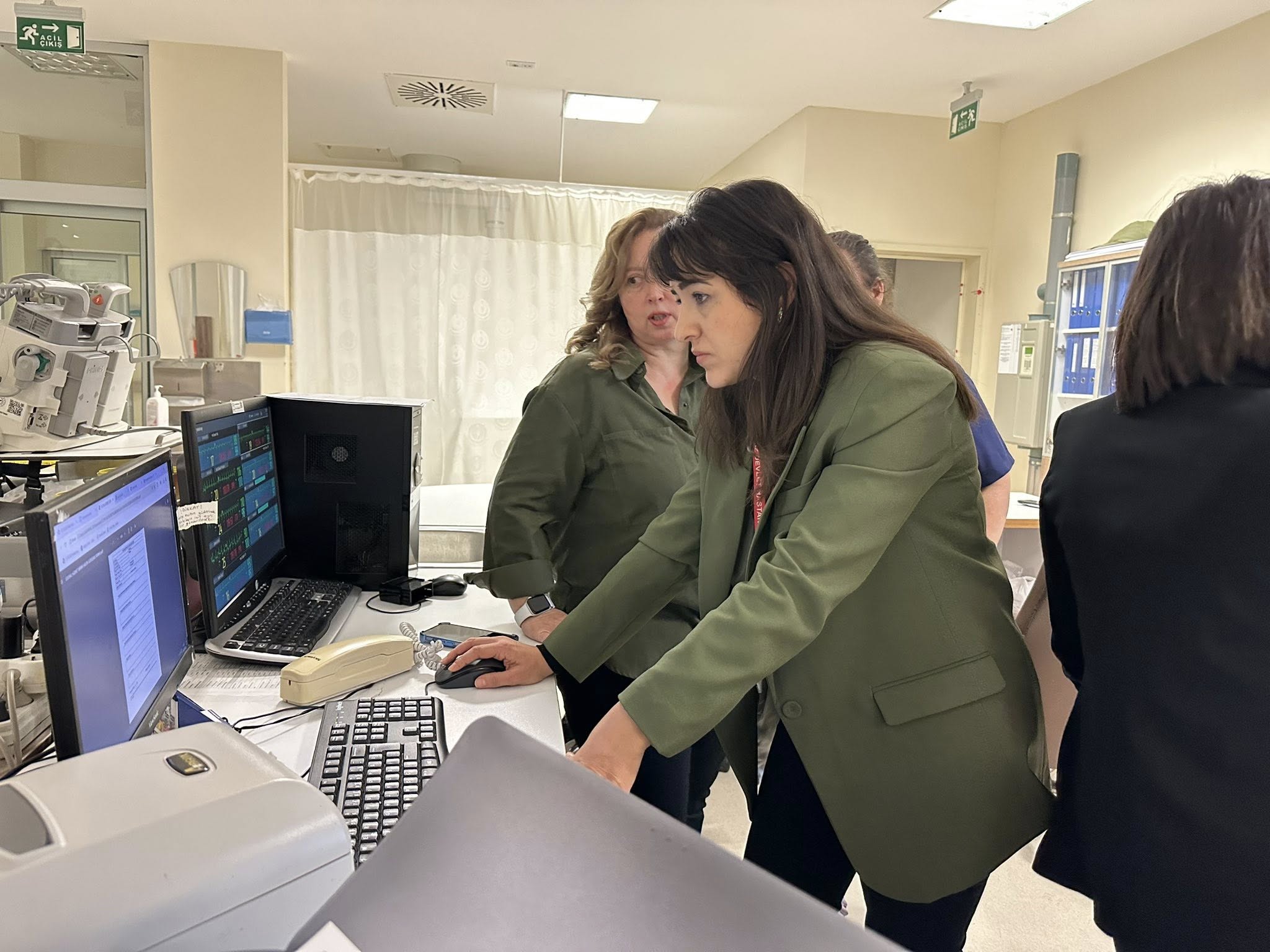 616609084 1432757575525790 4893152738756410754 N