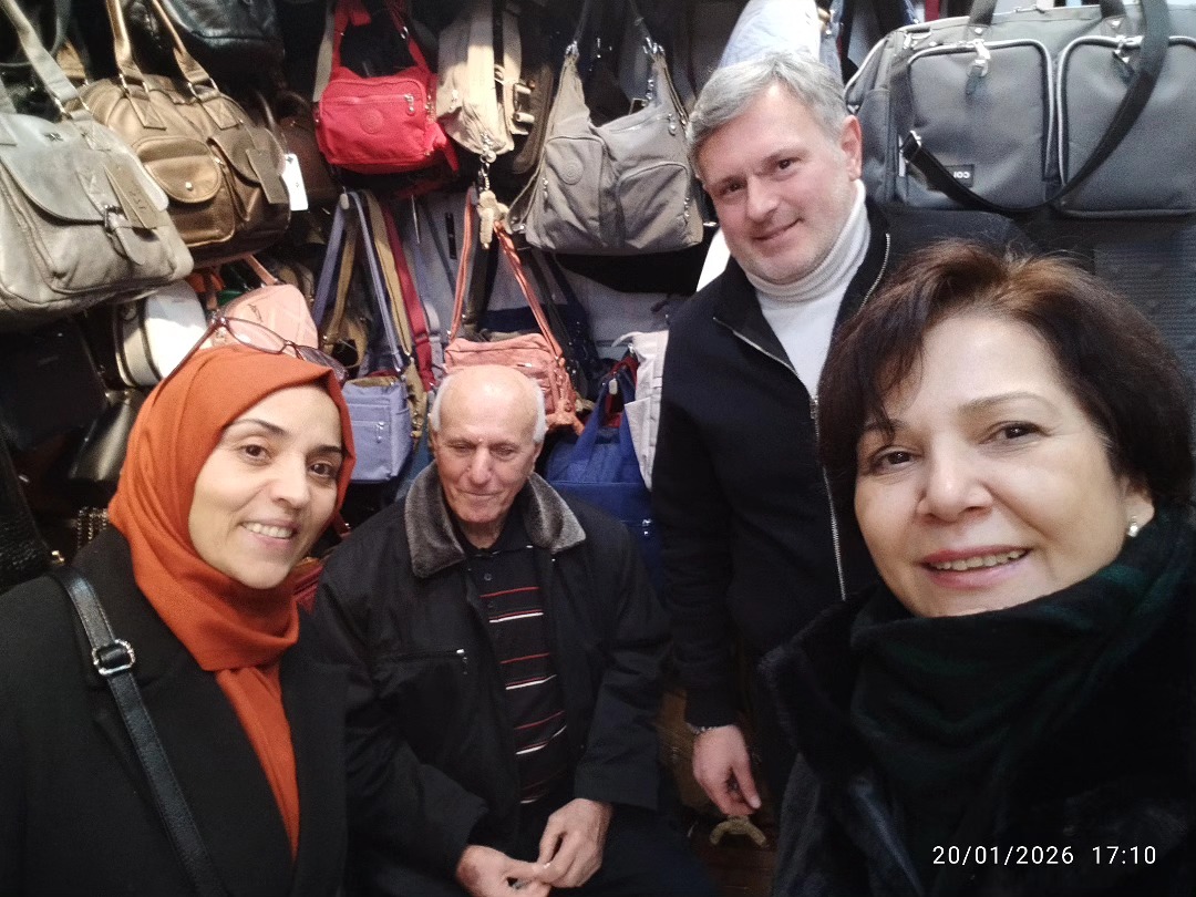 617527328 25786213467731768 5042938820453852528 N