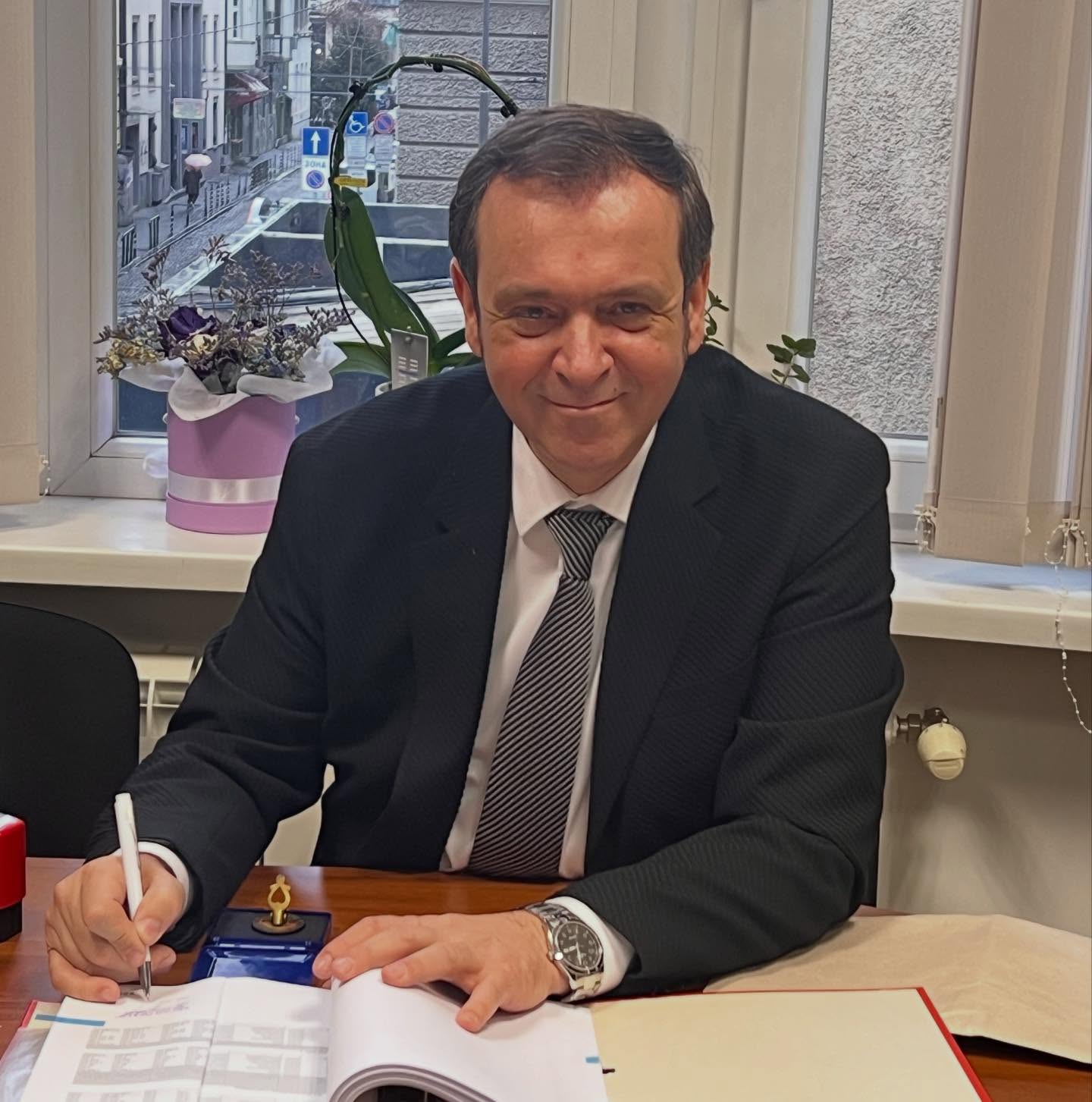 623168876 18553123204006326 2294115946648317278 N