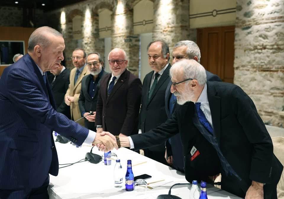 7023Da11 5D06 43E6 Af58 3F177De510A5