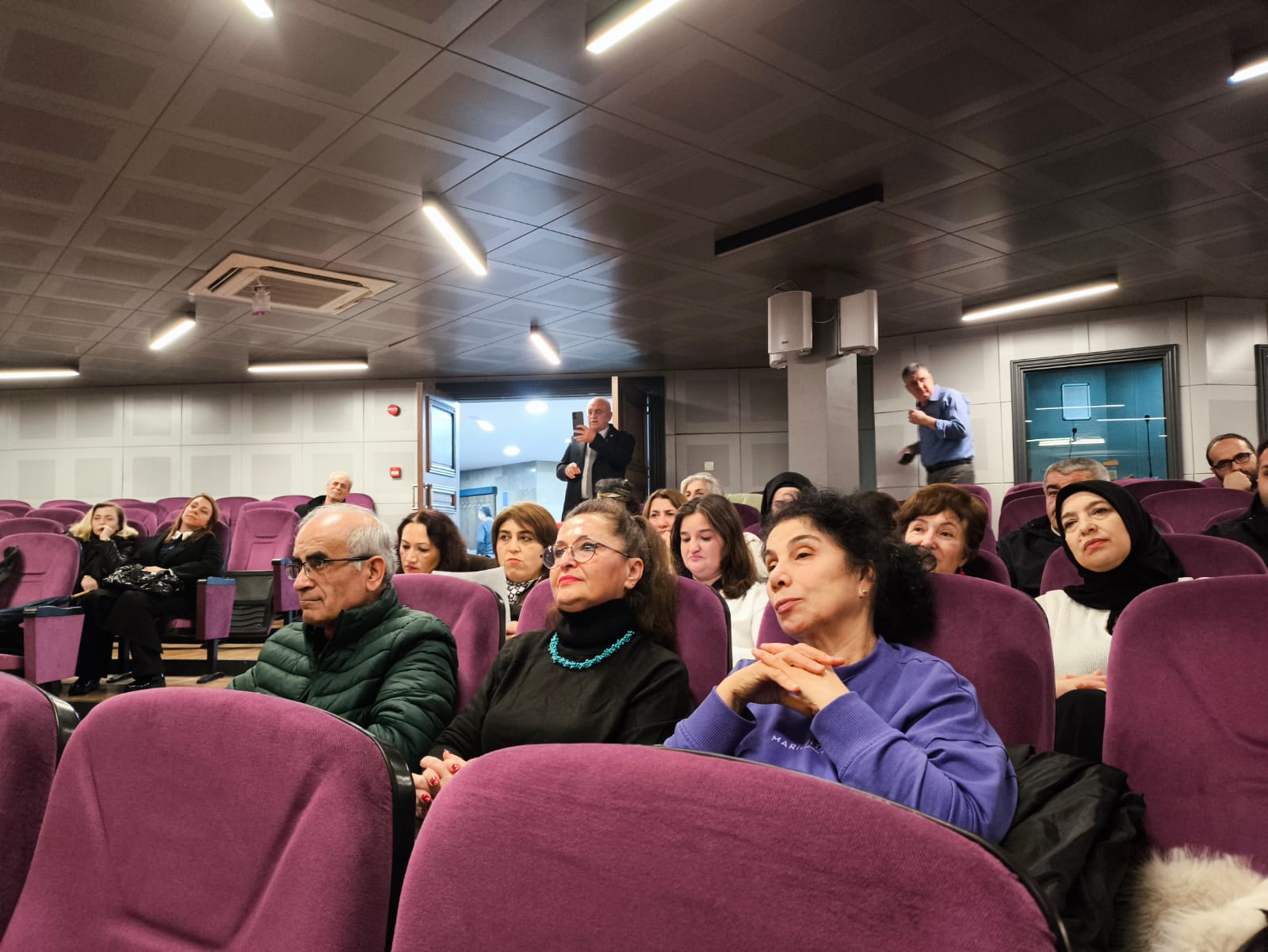 7093323C Dc81 4830 B245 D2Ebefac5B63