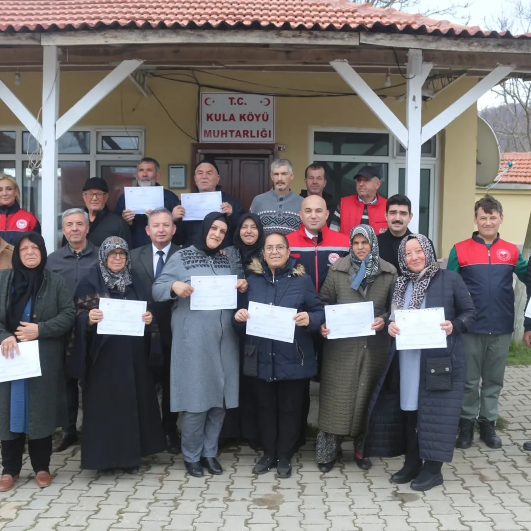 Büyük Bir Özveriyle Süreci Tamamlayan Kursiyerlerimiz, Sertifikalarını İl Müdürümüz Sayın Gökha (17)