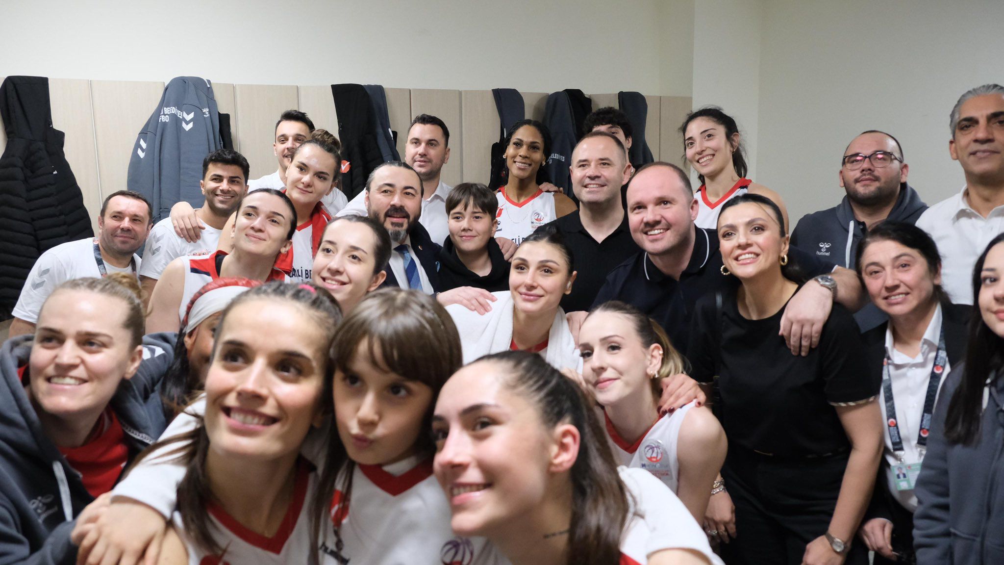 Fd1Ebd14 10Bf 414B 9B49 28023Eaa1104