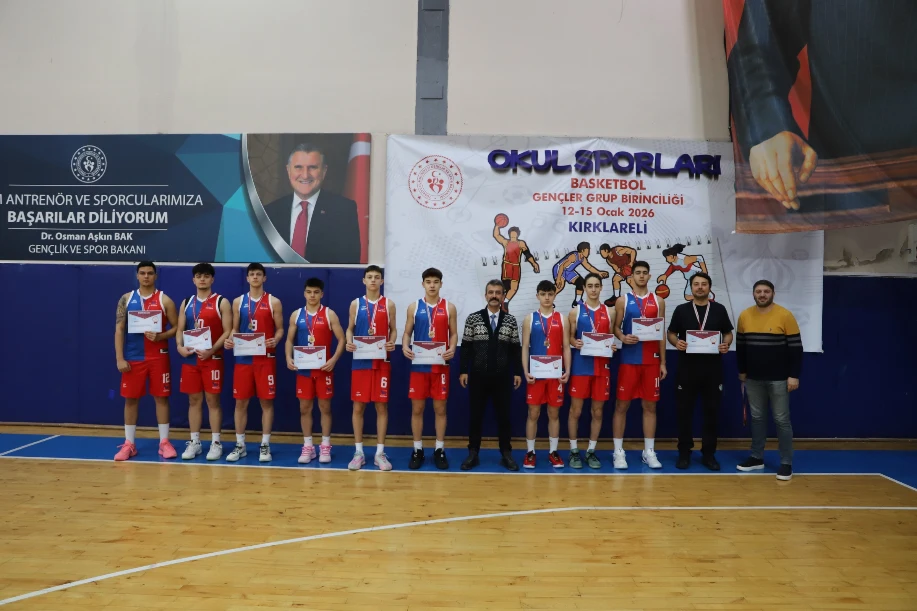 🏀 Gsb Okul Sporları Gençler Kız–Erkek Basketbol Grup Müsabakaları Sona Erdi.gsb Okul Sporları (3)