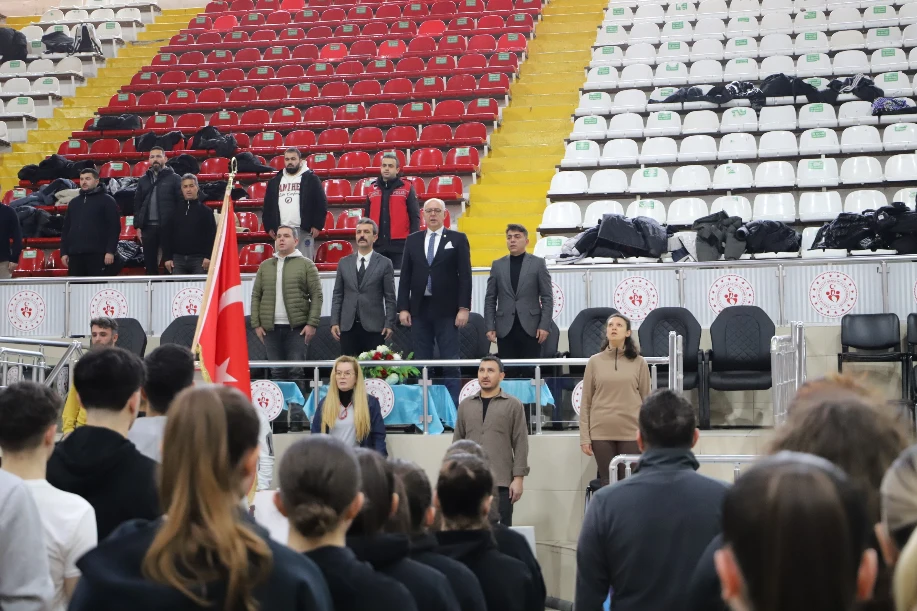 🏀 Gsb Okul Sporları Gençler Kız–Erkek Basketbol Grup Müsabakaları Sona Erdi.gsb Okul Sporları (5)