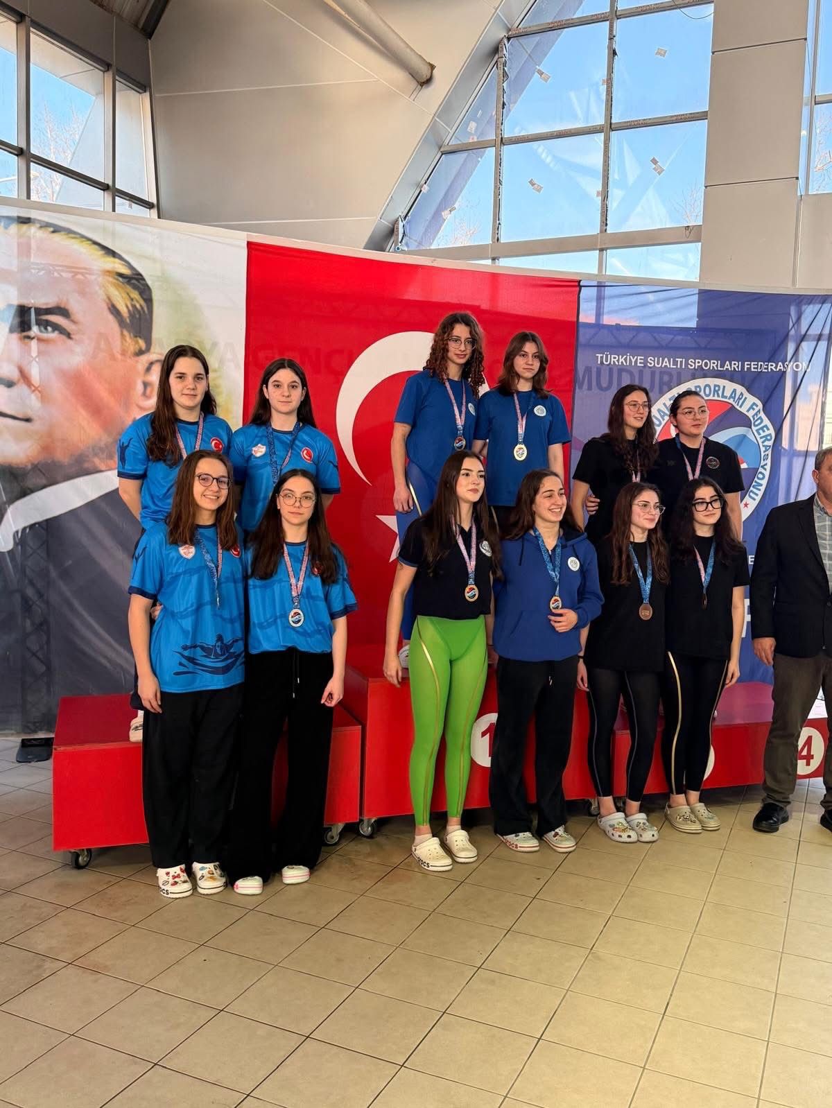 4Cd8749F 3Fb9 41A3 A176 A25Ea9A3Bde3