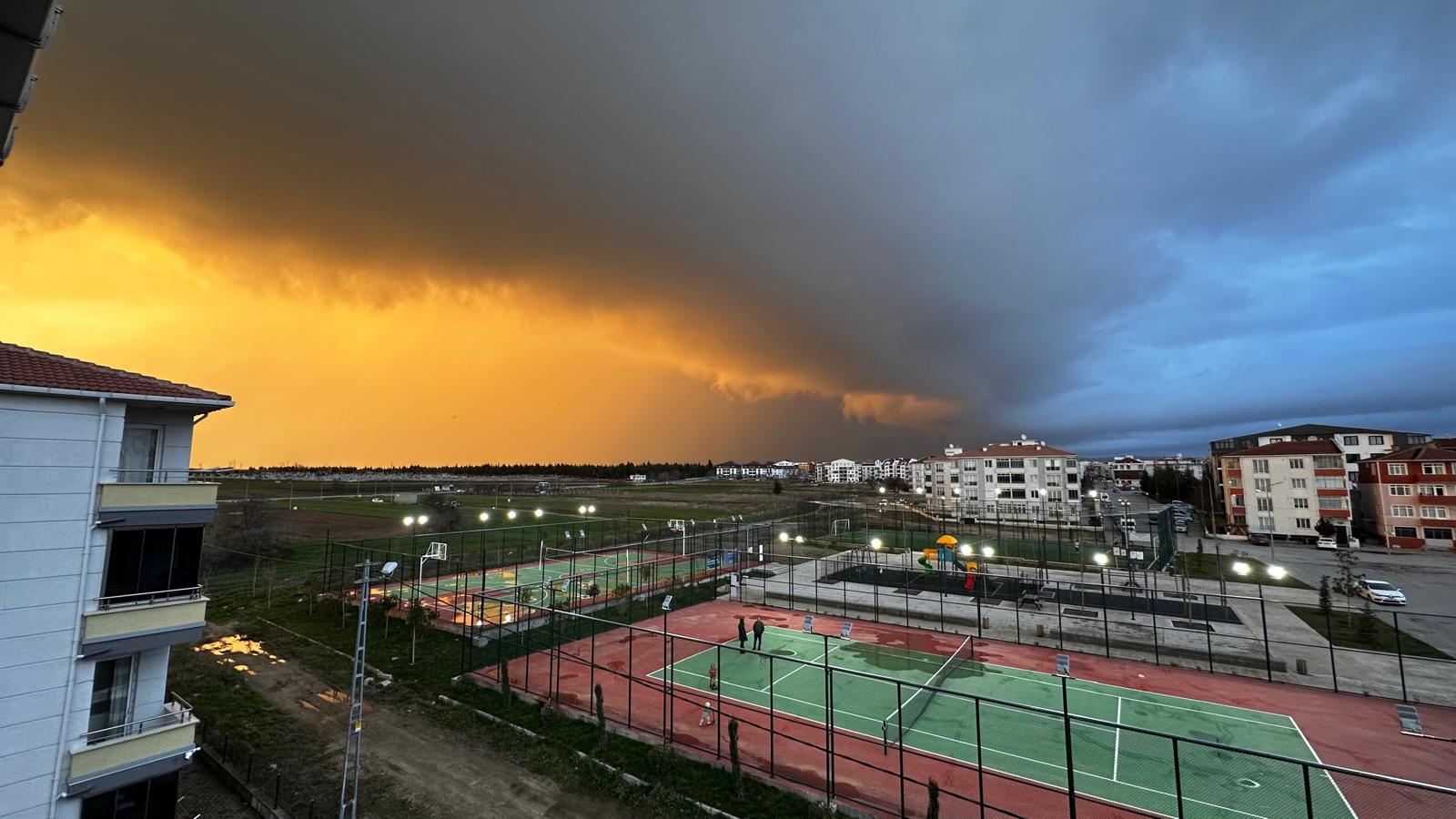 579E2Ed7 10C2 4B80 8C16 03Bb58D801Df