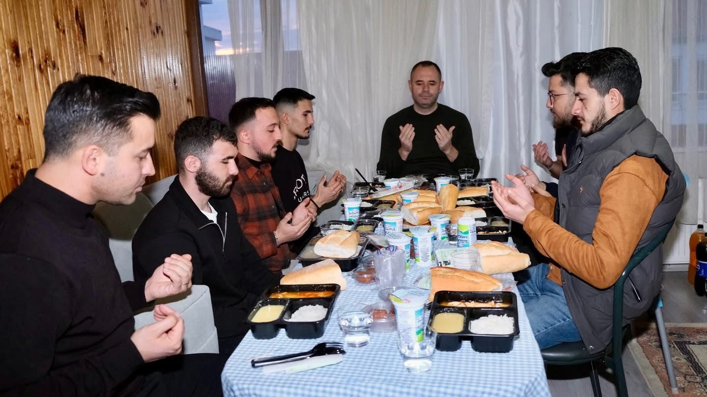 5Ee891F4 06F9 4A38 8F18 21D7Fbdf33Cf