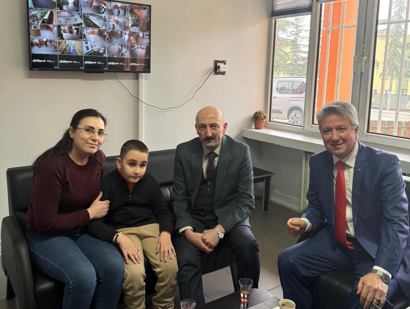 626292368 18085741406141432 454502850718693103 N