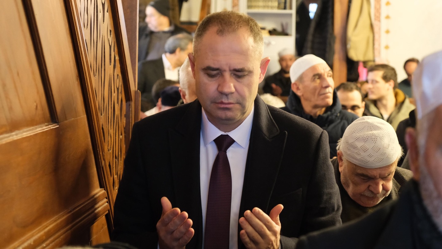 630024626 18555650095020172 4991727145639808488 N