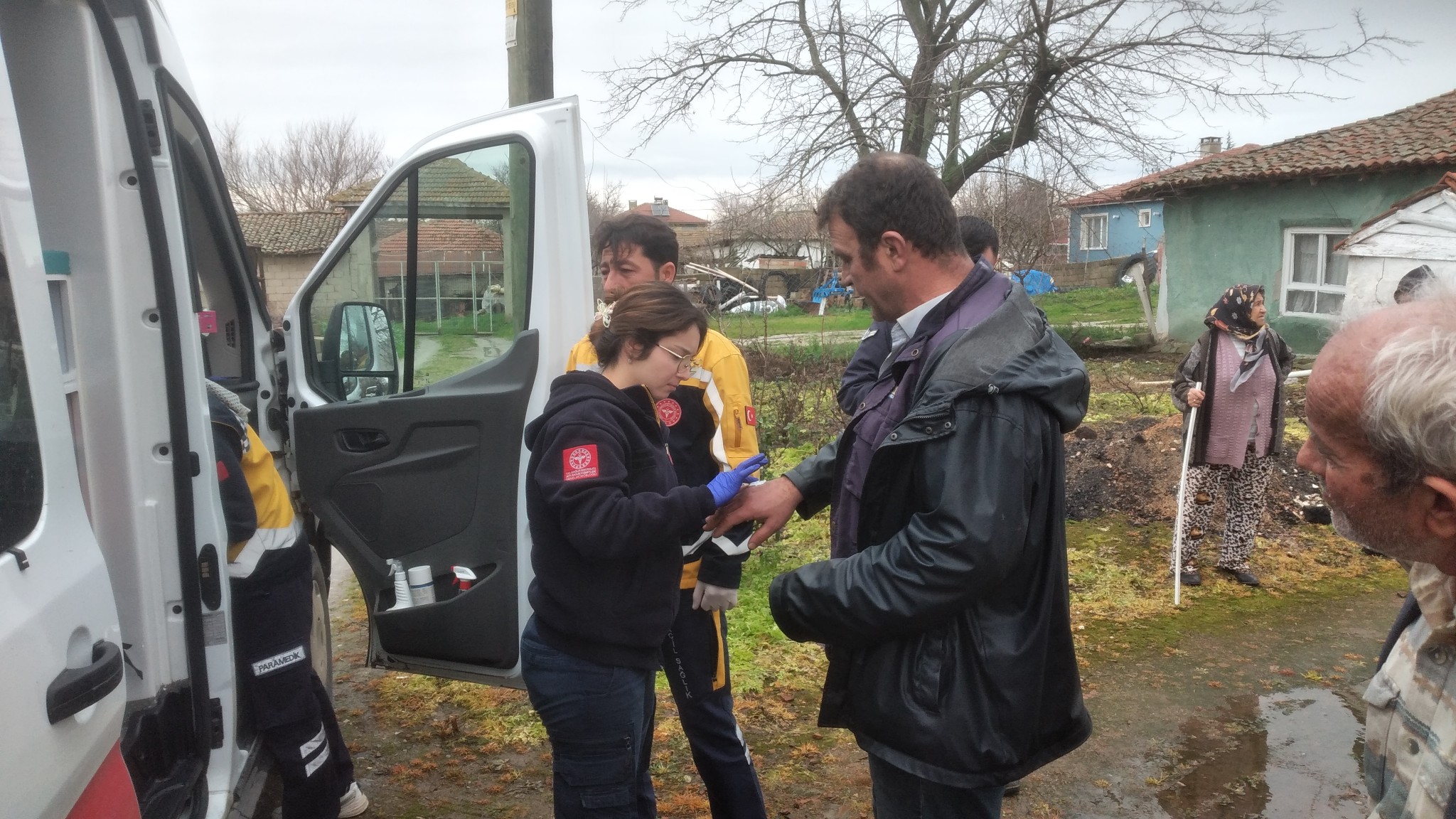 633048953 122254129754247381 2753229274551144875 N