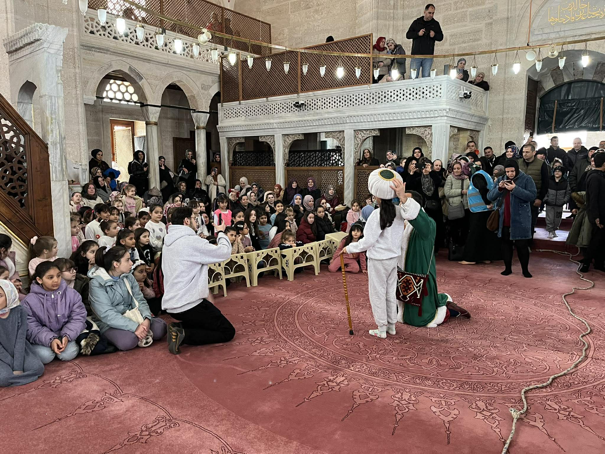 633695390 1426242289053928 6022140450221713395 N