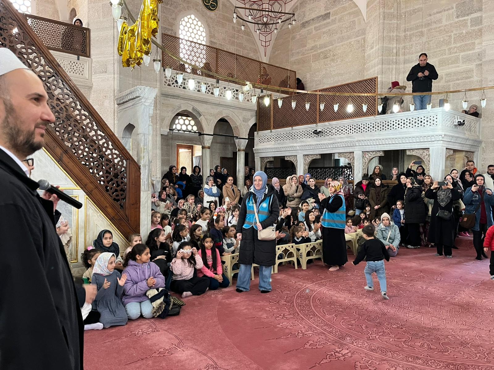 639163500 122152475696983764 4741239079693114804 N