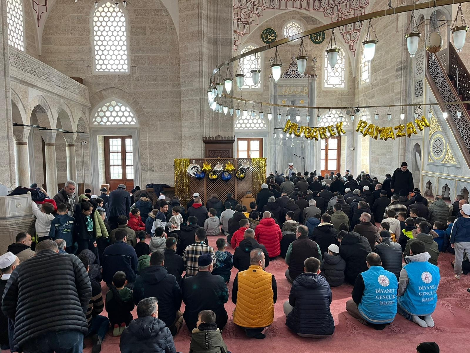 639174967 122152475630983764 950253562147195528 N