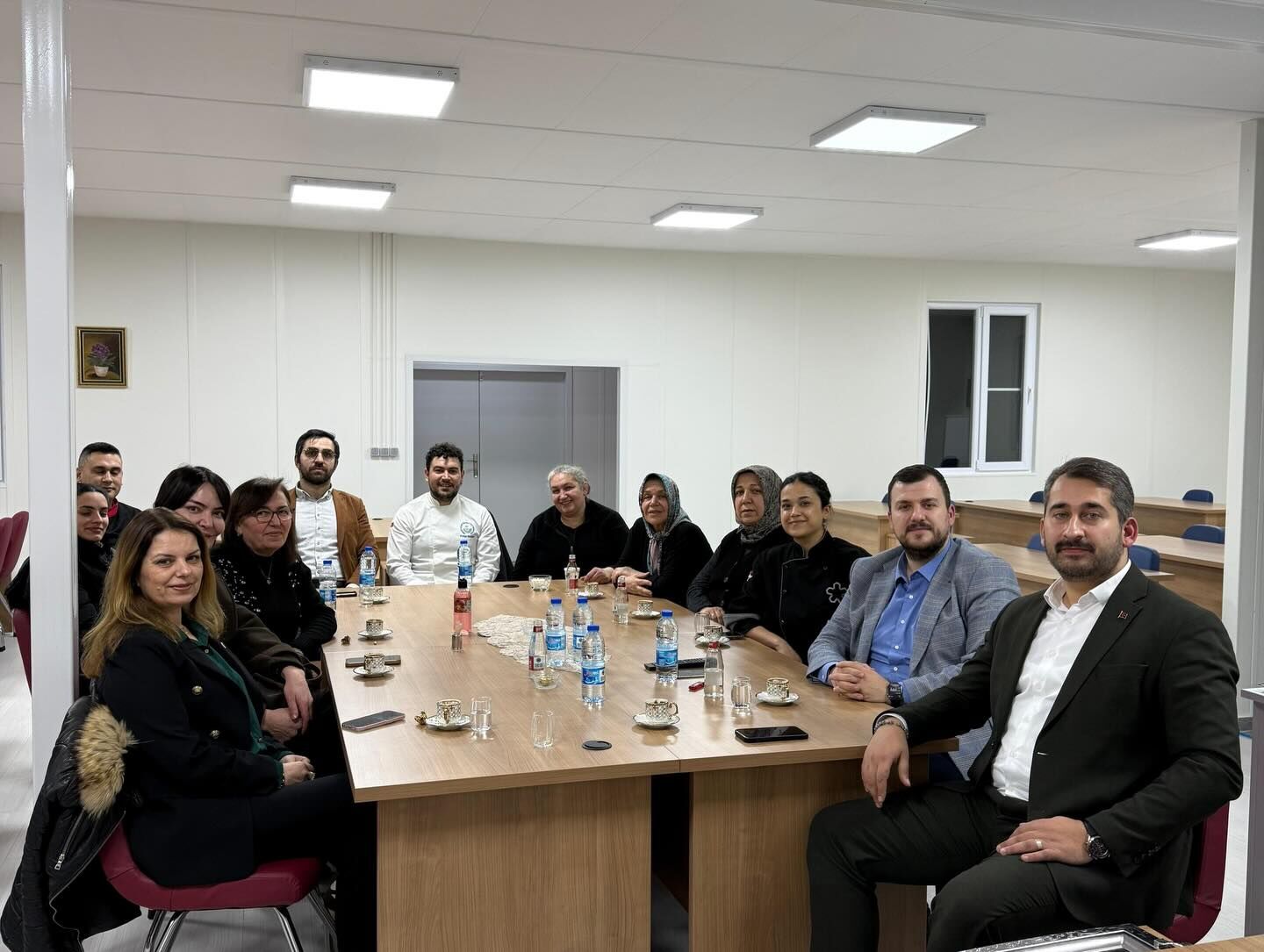 639886012 18087931016141432 5948840275638212828 N