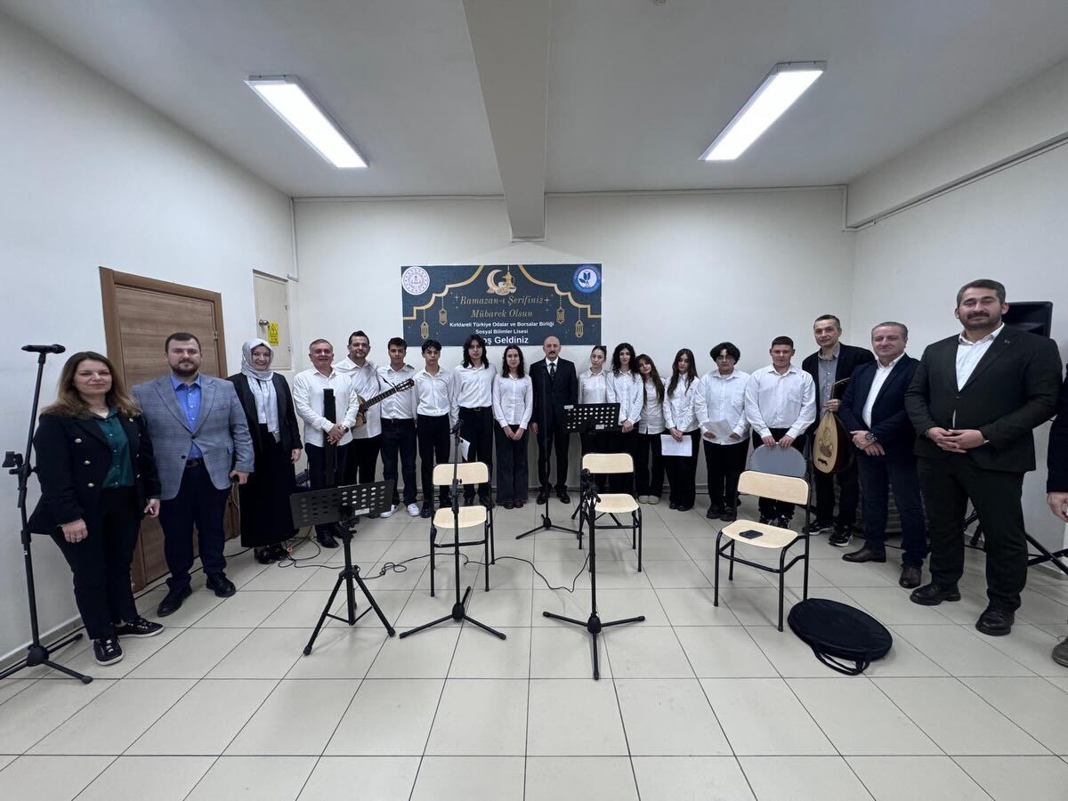 641184759 18087930953141432 7745550767686020414 N