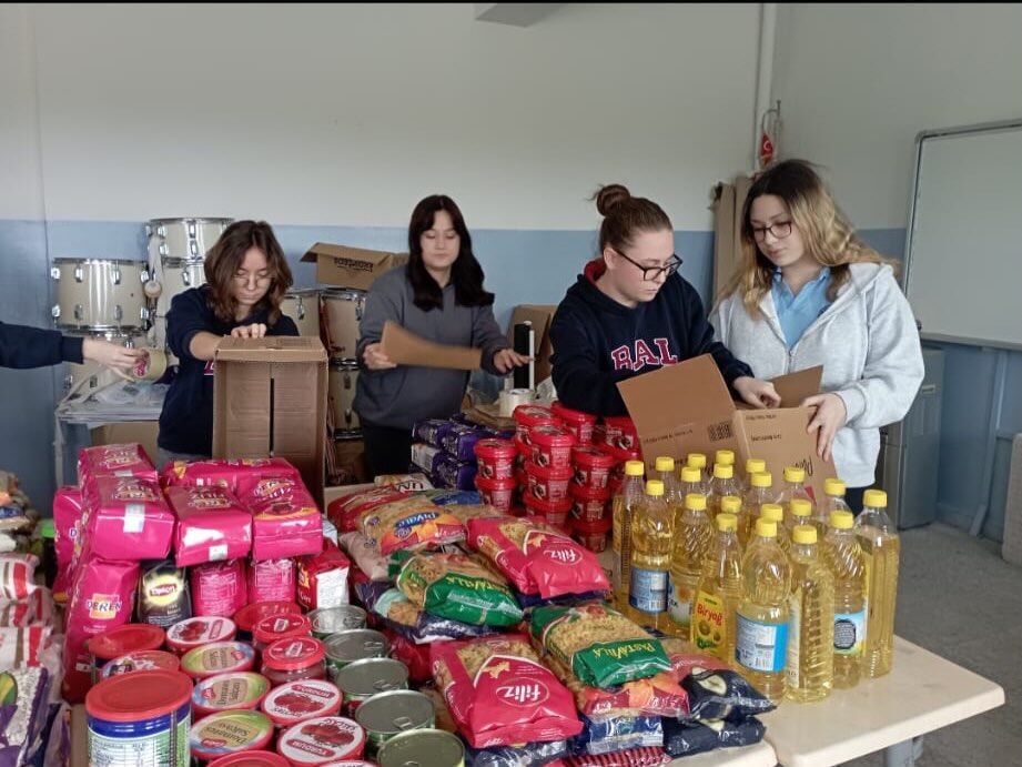 641767219 18350109667230719 5538245726748963449 N