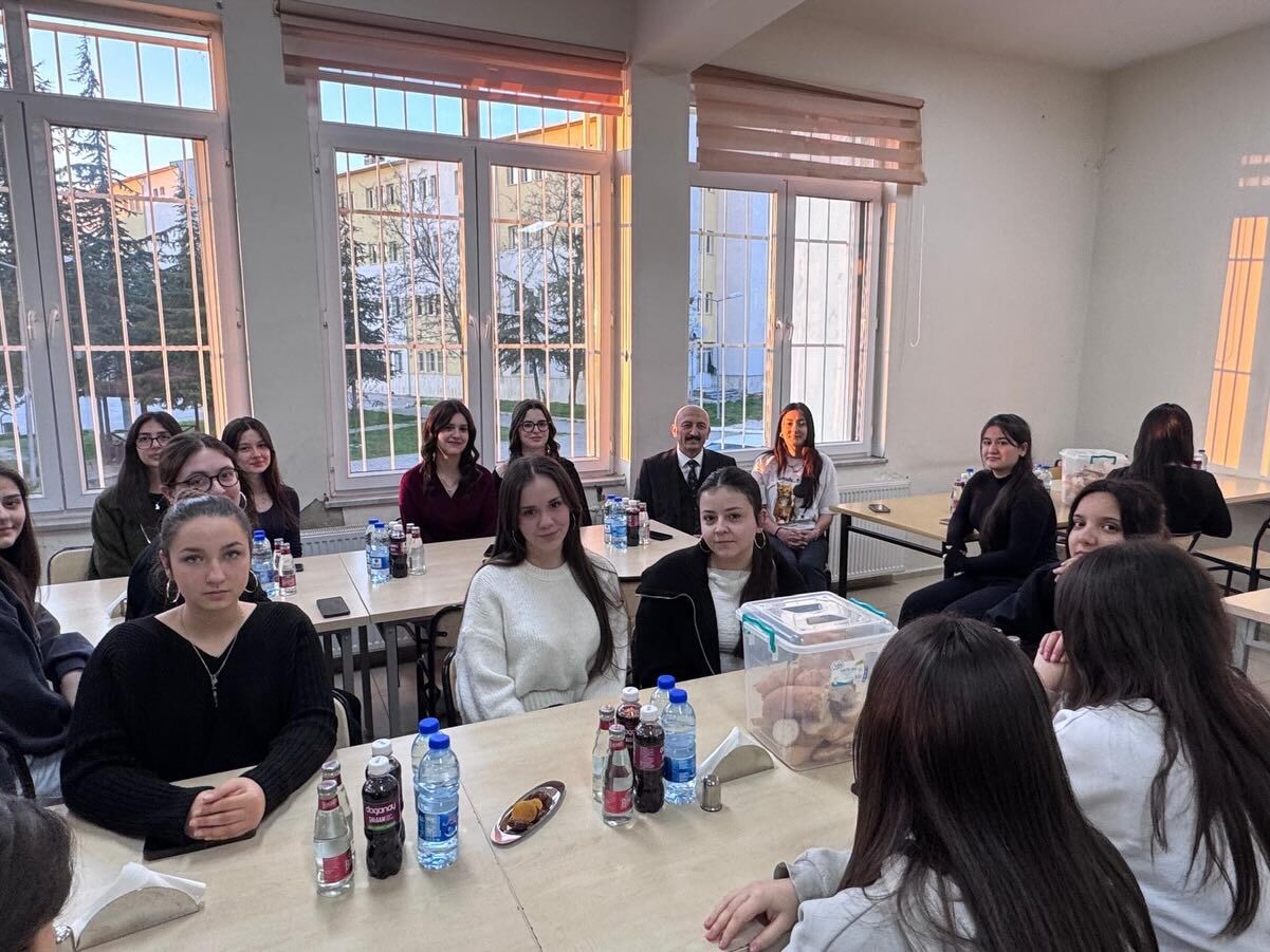 642626447 18087930959141432 5017398869837669919 N