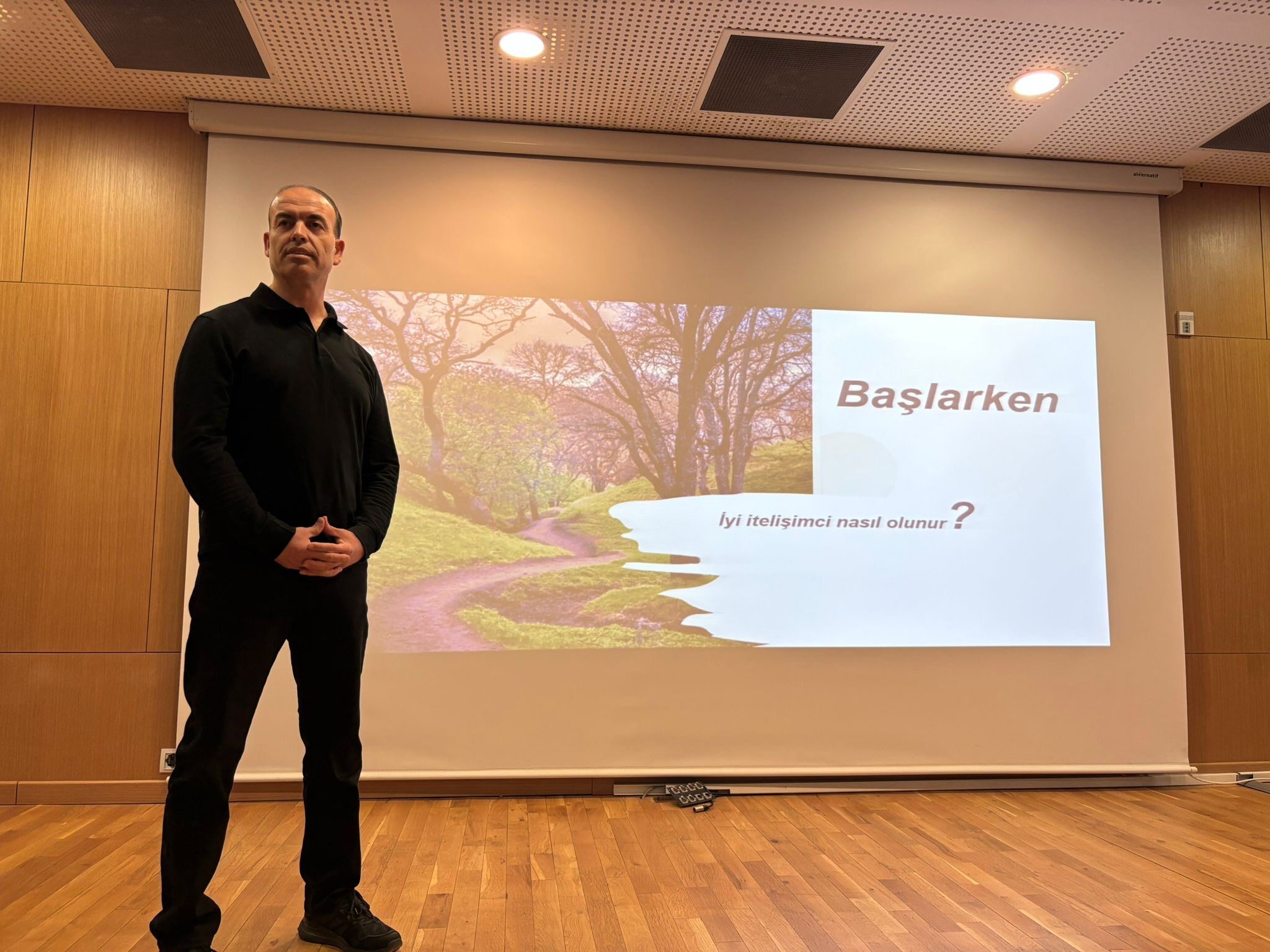 642944942 1471150491686498 8047001461769868332 N