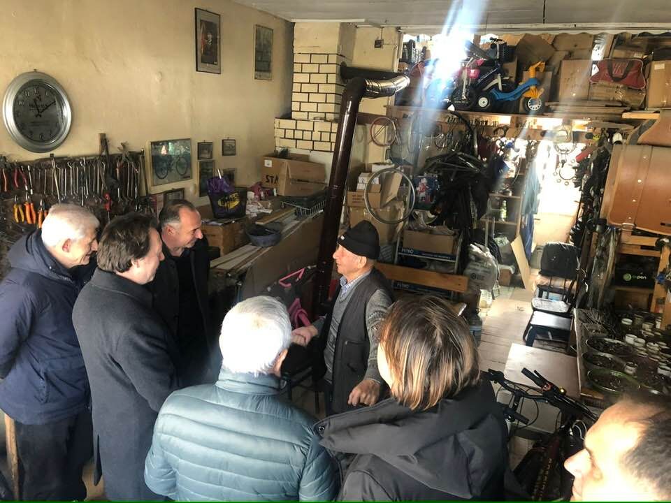 643417038 4387239684887818 6087746986578948055 N